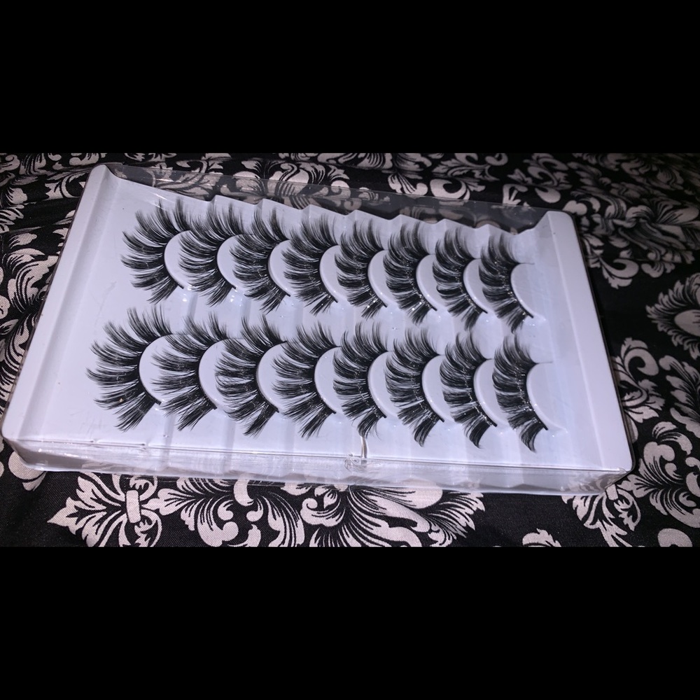 Eyelashes